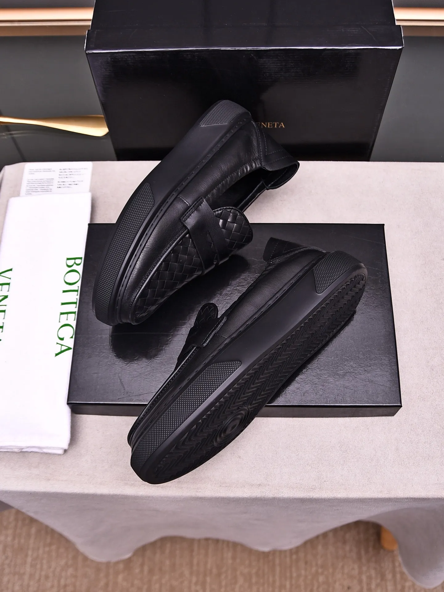 Men's Men's Shoes💰520 [One-step-up] BOTTEG* VENET* - high-end boutique Size: 38-44 (45 customized) BV new product, first-layer cowhide artificially woven classic style and contemporary fashion temperament harmoniously blend, rubber sole is light and flexible, water-dyed cowhide lining! [Taobao, Tmall, and live streaming are the first choices]